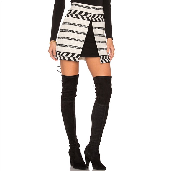 Alice + Olivia Dresses & Skirts - Alice & Olivia Daysi Mini Skirt